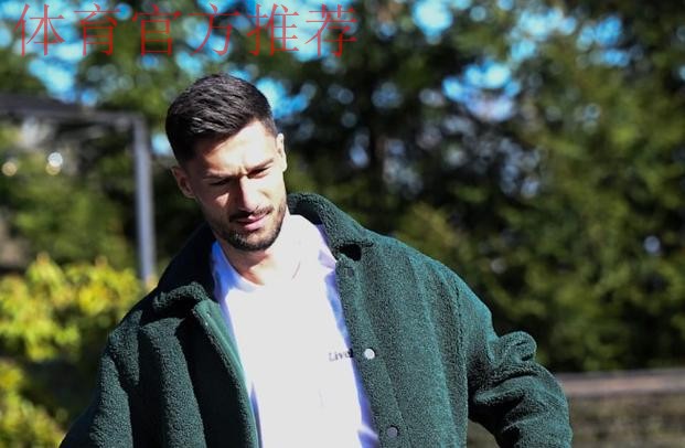 门兴官方:克莱因丁斯特成功接收膝关节手术,预计缺战数周 门兴官方:克莱因丁斯特成功接收膝关节手术,预计缺战数周